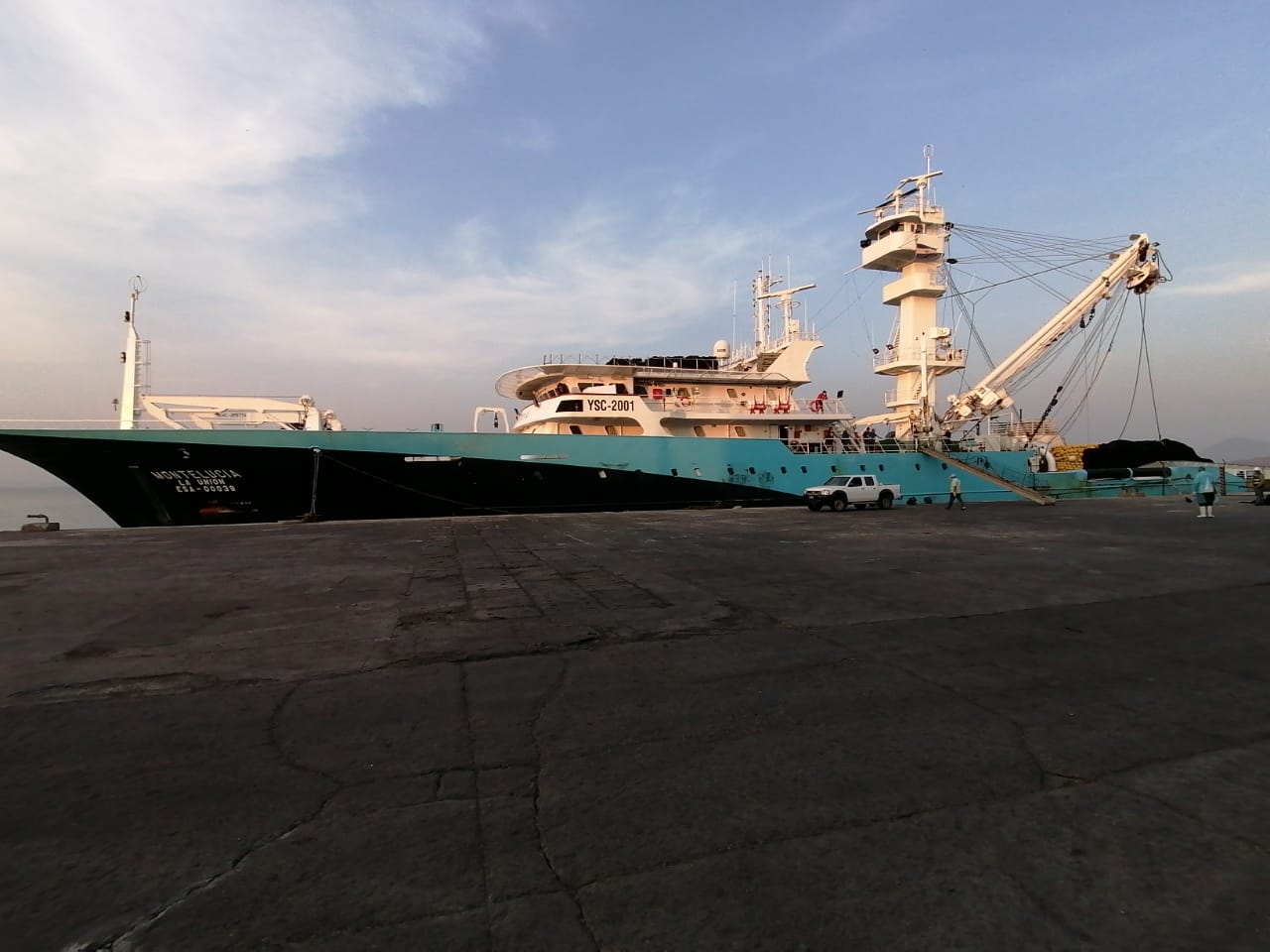 buque-con-mas-de-1700-toneladas-de-mariscos-arriba-a-la-union-bajo-protocolo-sanitario